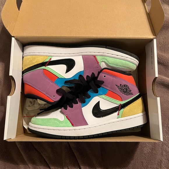 women’s air jordan 1 mid se